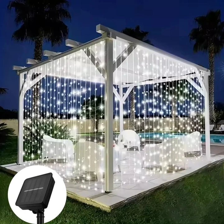 🎁 Solar Curtains: The Glow of Your Sustainable Christmas!